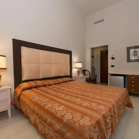 Corallo Otel Montecatini Terme