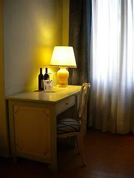 Corallo Hotell 3*