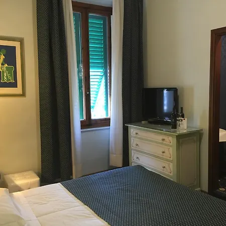 Corallo Hotell 3*